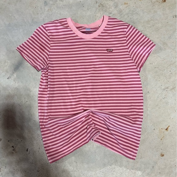 Levi's Tops - Women’s Levi Stripped Perfect Pink Short Sleeve Cotton Tee Tshirt CrewNeck Small
